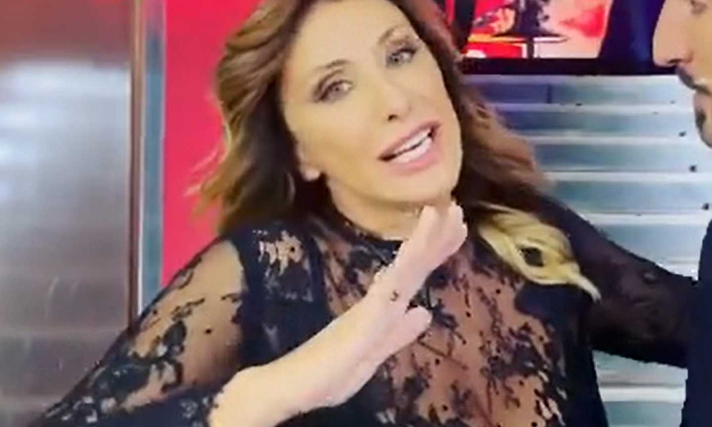 Sabrina Salerno e lo show di trasparenze col tango a Ballando FOTO e VIDEO