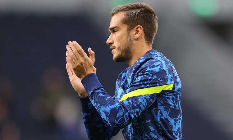 Roma-Inter: duello su un centrocampista