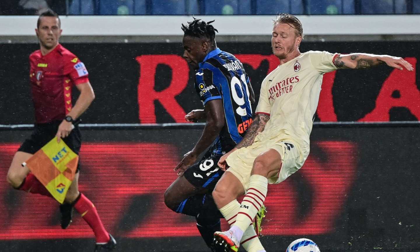 Kjaer: 'Non sono vicino al rinnovo con il Milan, ma in rossonero sono estremamente felice'