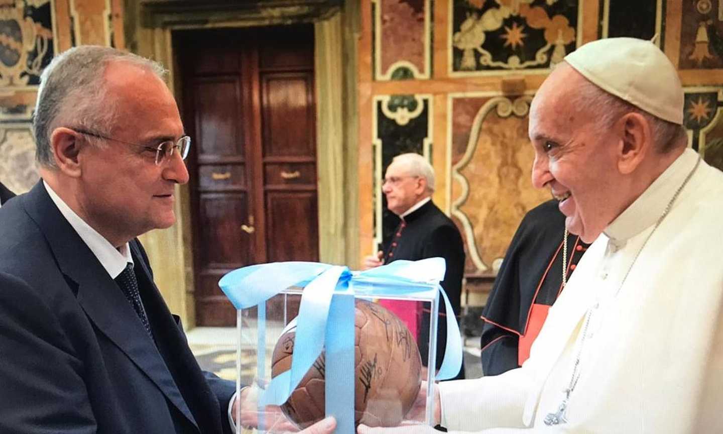 La Lazio e Papa Francesco: udienza e partita all'insegna della solidarietà e dell'integrazione LE FOTO  