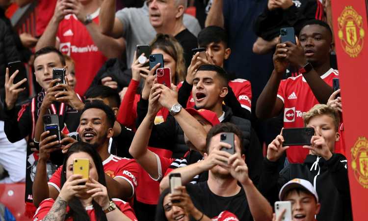 Manchester United, non solo Pogba: UFFICIALE un altro addio a zero