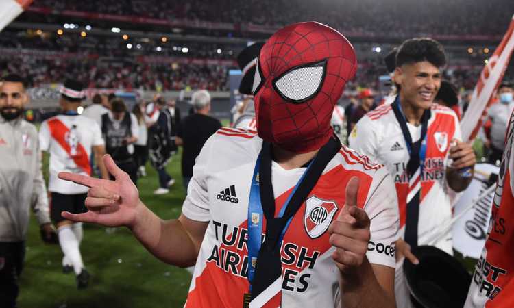 Milan, Inter e Juve beffate: il Manchester City ha in pugno Julian Alvarez