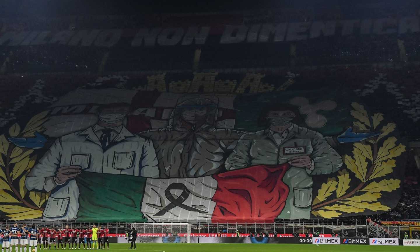 Derby, gli operatori della Sanità ringraziano la Curva sud del Milan: 'La coreografia ci ha ridato ossigeno'