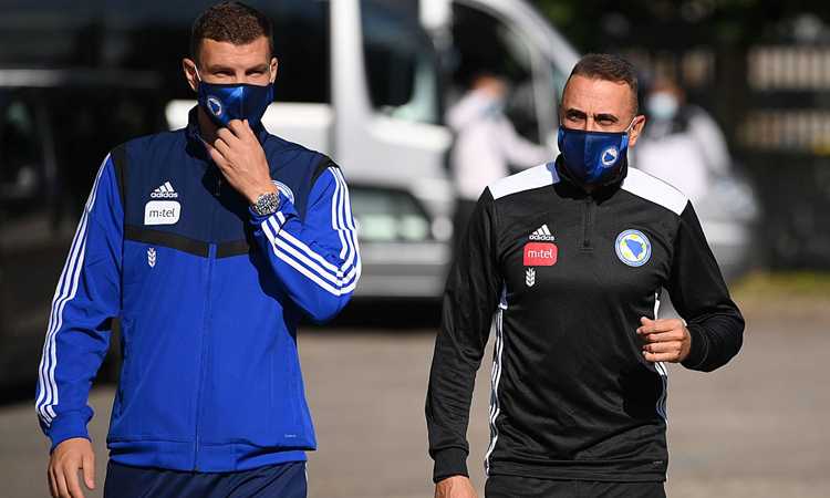 Bosnia-Romania, le formazioni ufficiali: Dzeko gioca. Ok Chiriches, Puscas e Marin