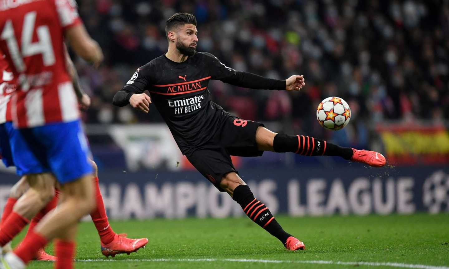 Milan, Pioli sorride: Giroud torna in gruppo