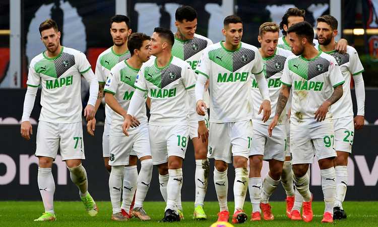 Scamacca, Raspadori e Frattesi fanno male al Milan: il 'derby' degli obiettivi di mercato porta l'Inter a -1