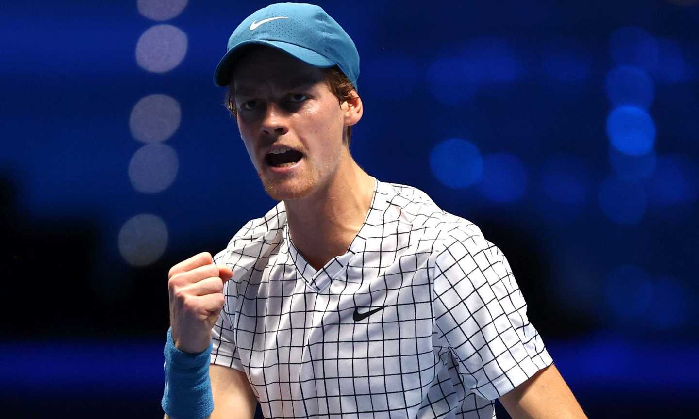 Atp Finals, è subito Sinner show: Hurkacz demolito in due set. 'Ho vinto per Berrettini'