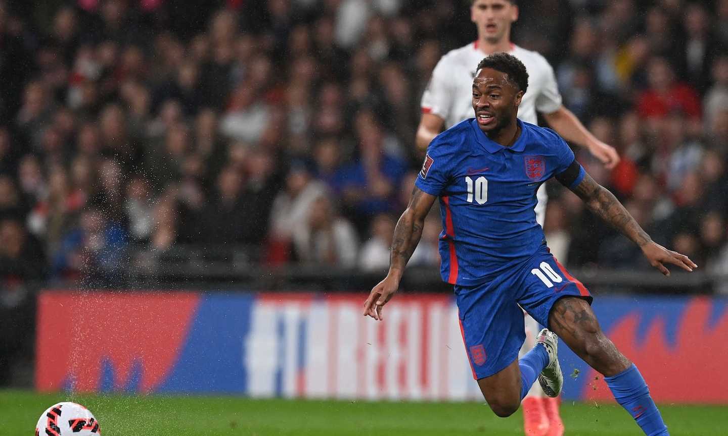 Barcellona, Xavi vuole Sterling: la risposta del City