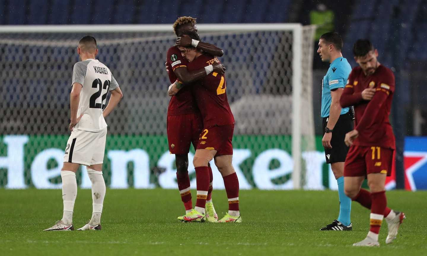 Il Toro gioca, la Roma vince. Mourinho, difesa a 3 e attacco Abraham-Zaniolo per la Champions!