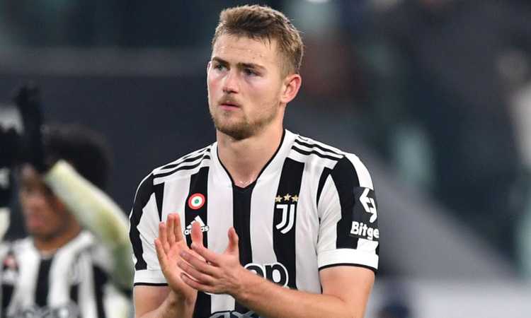 A tutto Raiola: 'Era quasi fatta per De Ligt al Bayern. Pogba? Tante offerte, ma c'è un solo club che può prenderlo'