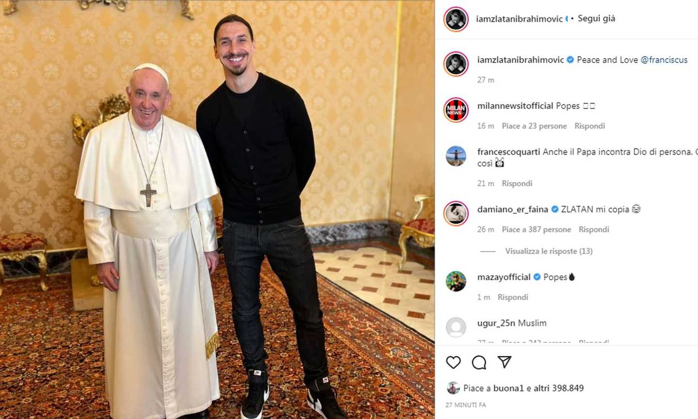 Ibrahimovic, incontro e scambio di regali col Papa: 'Santità, le piace il Milan?', la FOTO