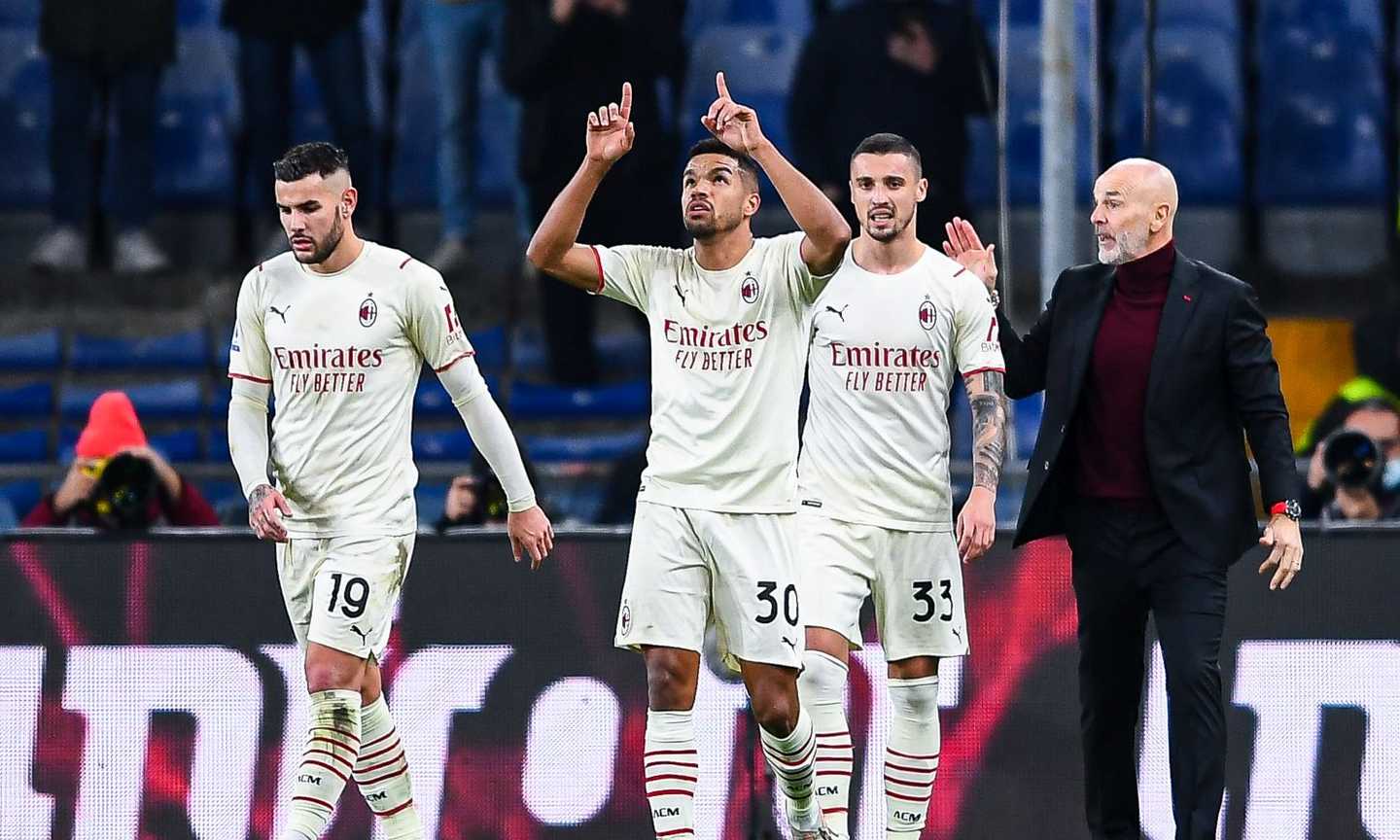 Il Milan torna a vincere: 3-0 al Genoa e -1 dal Napoli, ma Pioli perde Kjaer