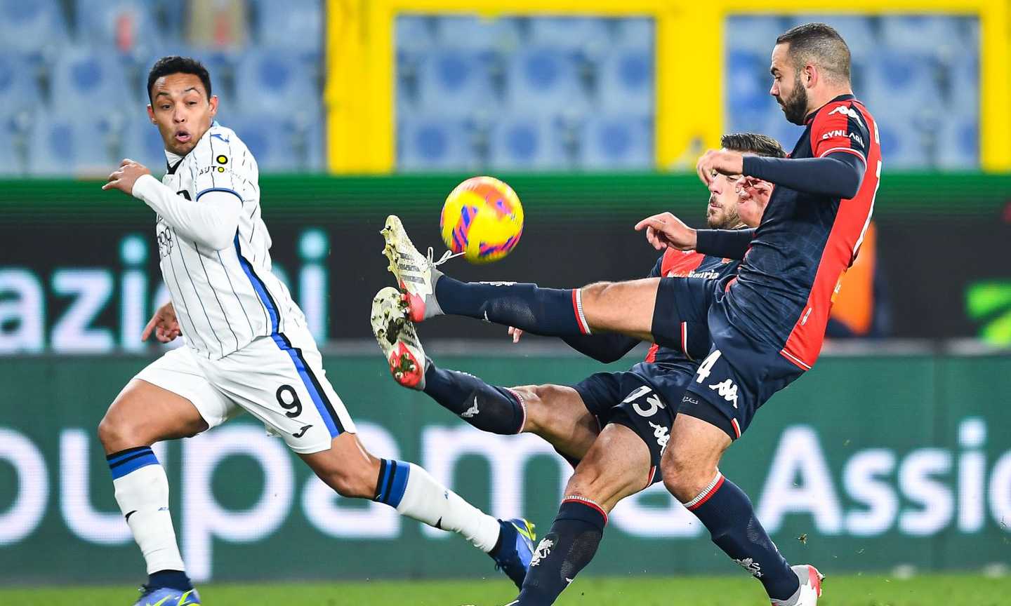 Zapata va ko e Gasp frena col Genoa: solo 0-0 per l'Atalanta, secondo punto per Sheva