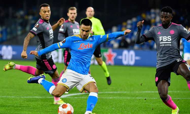 Napoli, due squadre cercano Ounas