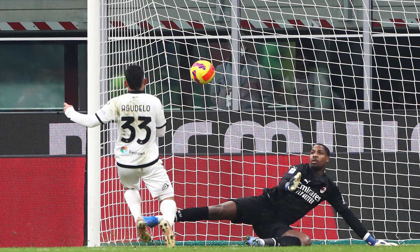 Spezia, Agudelo: 'Il gol col Milan? L'ho rivisto per quindici giorni di fila. Il difensore più forte? Koulibaly'