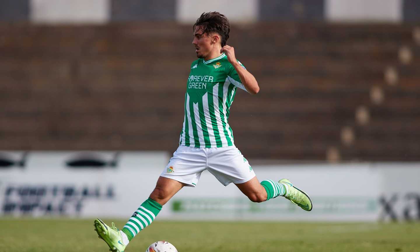 Betis, UFFICIALE: Sanchez rinnova