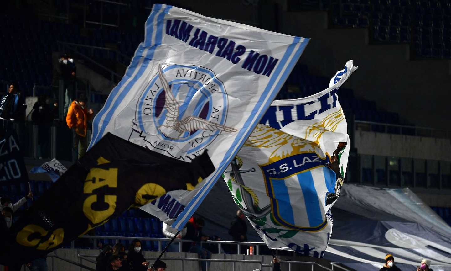 Lazio-Atalanta con 5000 spettatori ma tutti ammassati. In Tribuna Tevere...