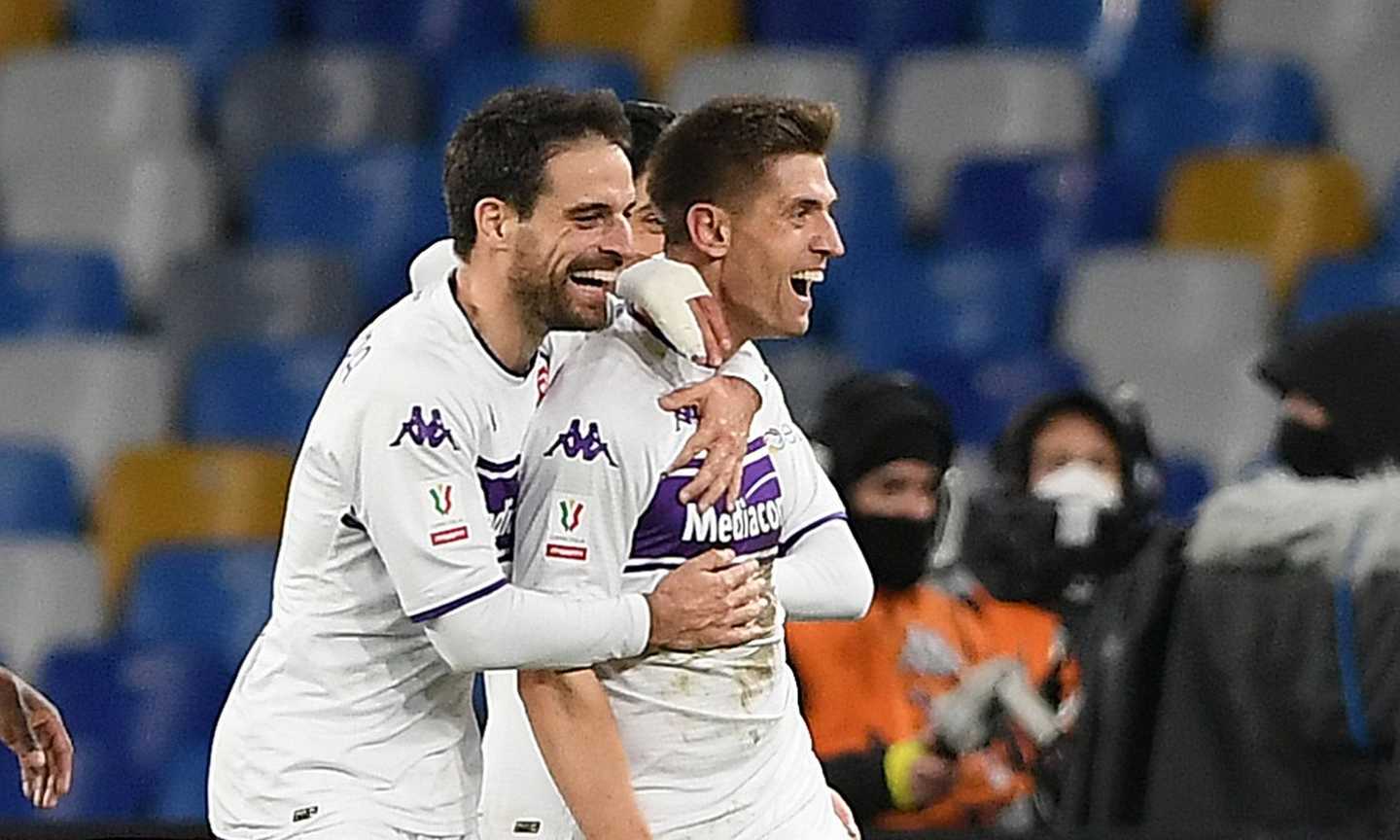 Napoli, che batosta! Cinquina della Fiorentina che vola ai quarti di Coppa Italia, Piatek subito protagonista