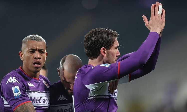Fiorentina scatenata, 6-0 al Genoa! Vlahovic prima sbaglia un rigore, poi si scusa con i tifosi e segna