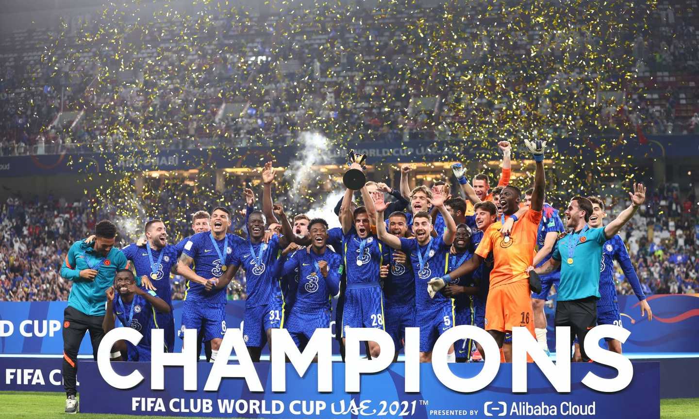 Svolta in Inghilterra, Chelsea prima squadra a mostrare il badge della Coppa del Mondo per Club