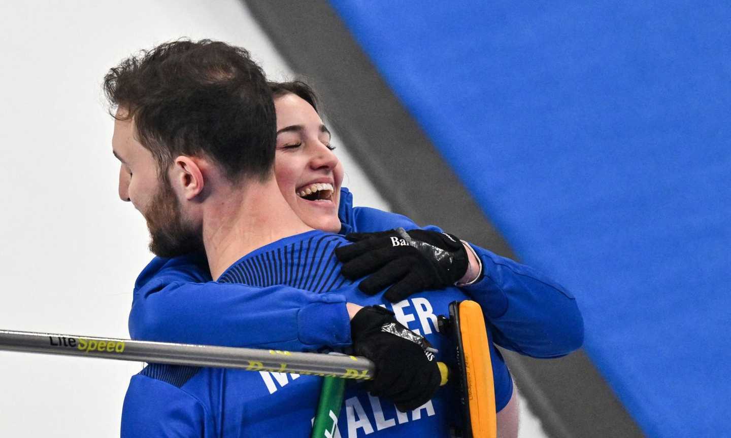 Olimpiadi Pechino 2022: storica medaglia d'oro di Constantini e Mosaner nel doppio misto curling