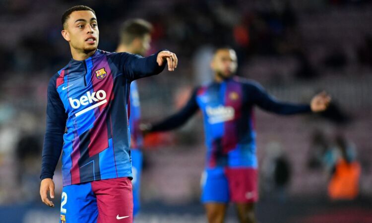 Roma, svolta Dest a destra: l'americano del Barcellona piace a Pinto