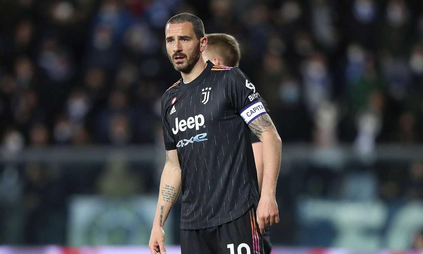 Juve: si ferma ancora Bonucci, i tempi di recupero. Le ultime su Dybala, Rugani e Bernardeschi