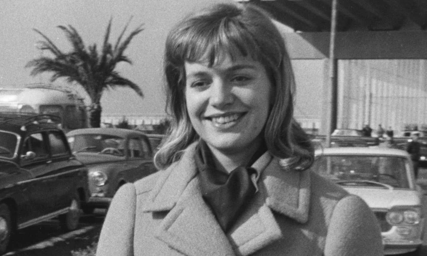 Una rosa rossa per Catherine Spaak, la ninfetta che si fece rivoluzionaria