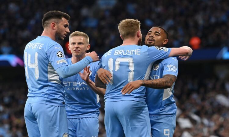 Manchester City, le cessioni che finanziano il mercato
