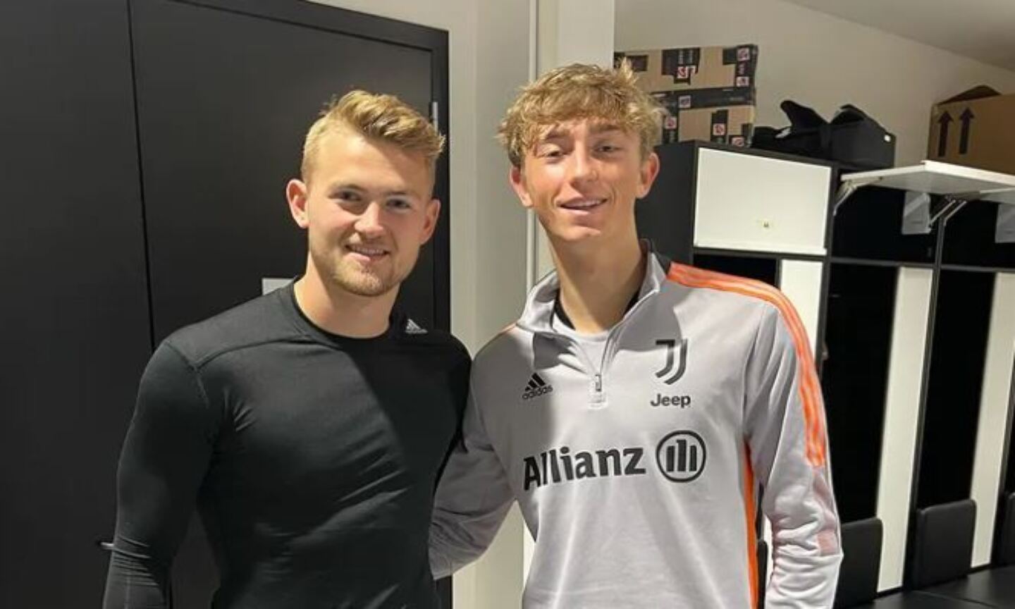 Chi è Huijsen, il gigante 'bambino' che sogna alla de Ligt e che la Juve ha strappato al mercato