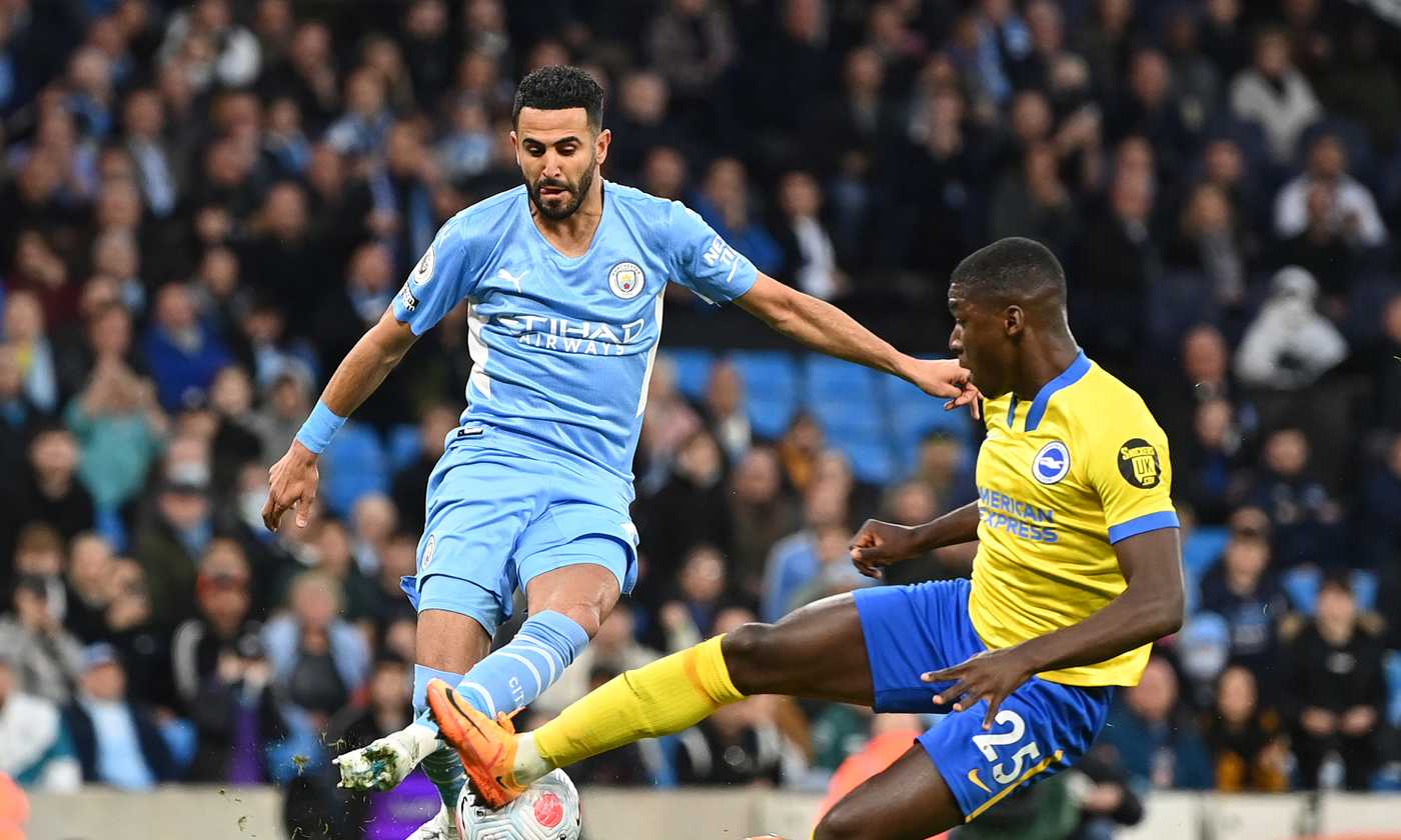 Manchester City: Mahrez sacrificabile se arriva Haaland. Tre club su di lui