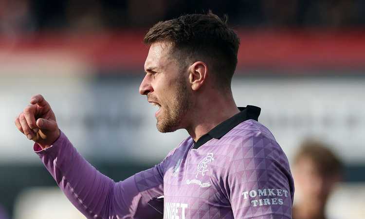 Rangers, van Bronckhorst: 'Volevo dare più spazio a Ramsey, ma ha avuto troppi infortuni' Rangers, van Bronckhorst: 'Volevo dare più spazio a Ramsey, ma ha avuto troppi infortuni'