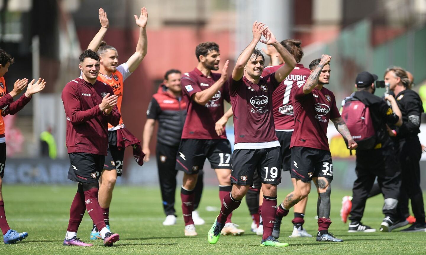 Fiorentina senza costrutto, Italiano non ci capisce un'acca: la Salernitana fa tris con merito e ora vede la salvezza