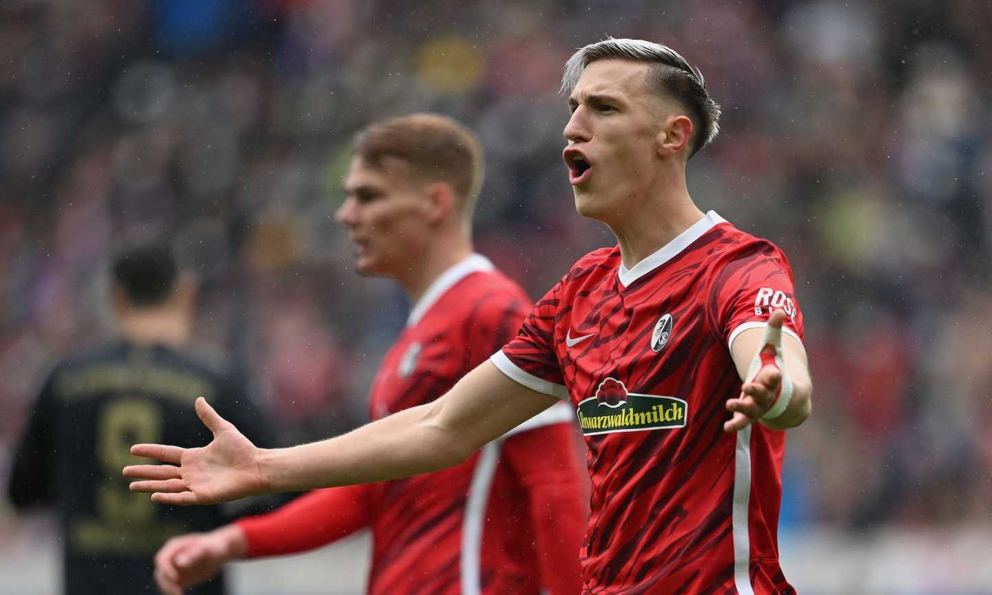 Bundesliga: il Friburgo presenta ricorso, il Bayern rischia lo 0-2 a tavolino per i 12 giocatori in campo