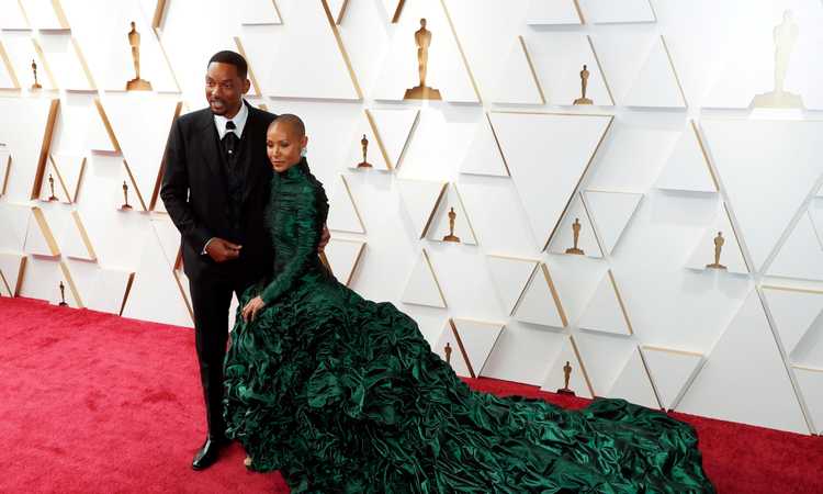 Will Smith, dal pugno per difendere la moglie al gossip sul divorzio con Jada Pinkett FOTO