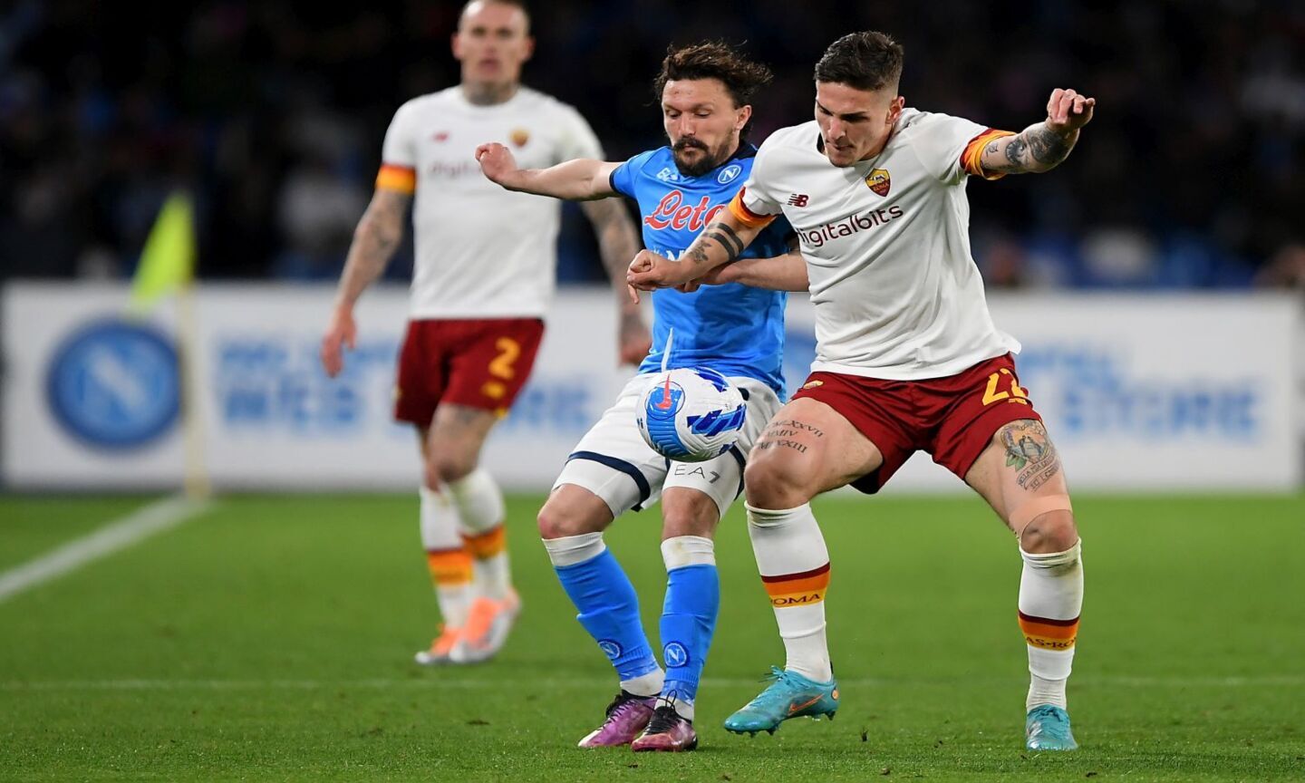 Napoli-Roma, rivivi la MOVIOLA: Zaniolo salta l'Inter! Il Var assegna il rigore, rosso a Fuzato dalla panchina