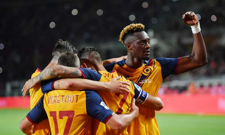 La Roma è stanca, ma non può rifiatare: Abraham e Pellegrini mettono al sicuro l'Europa League, ora Tirana La Roma è stanca, ma non può rifiatare: Abraham e Pellegrini mettono al sicuro l'Europa League, ora Tirana