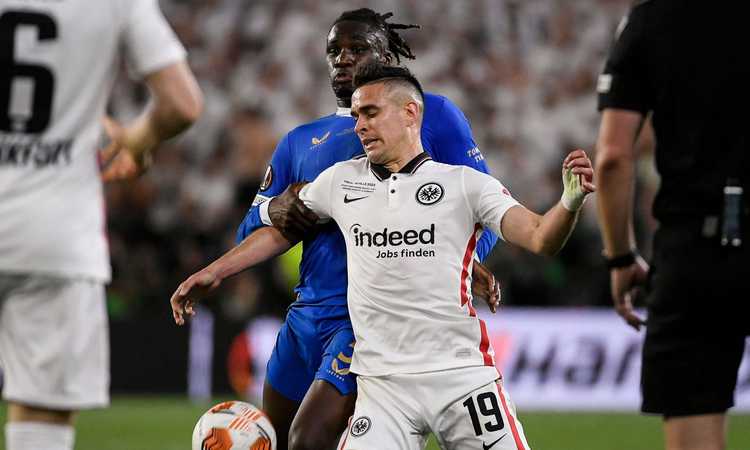 LIVE Eintracht Francoforte Rangers 1 1: gol di Aribo e Borré. Si va ai calci di rigore LIVE Eintracht Francoforte Rangers 1 1: gol di Aribo e Borré. Si va ai calci di rigore