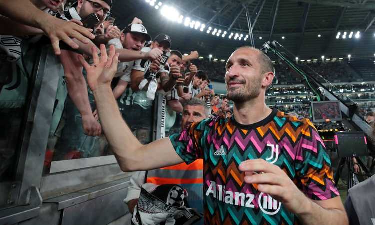 Le lacrime di Chiellini: 'La BBC è un pezzo di storia. Bonucci resta solo, ma ha la personalità per guidare la Juve'