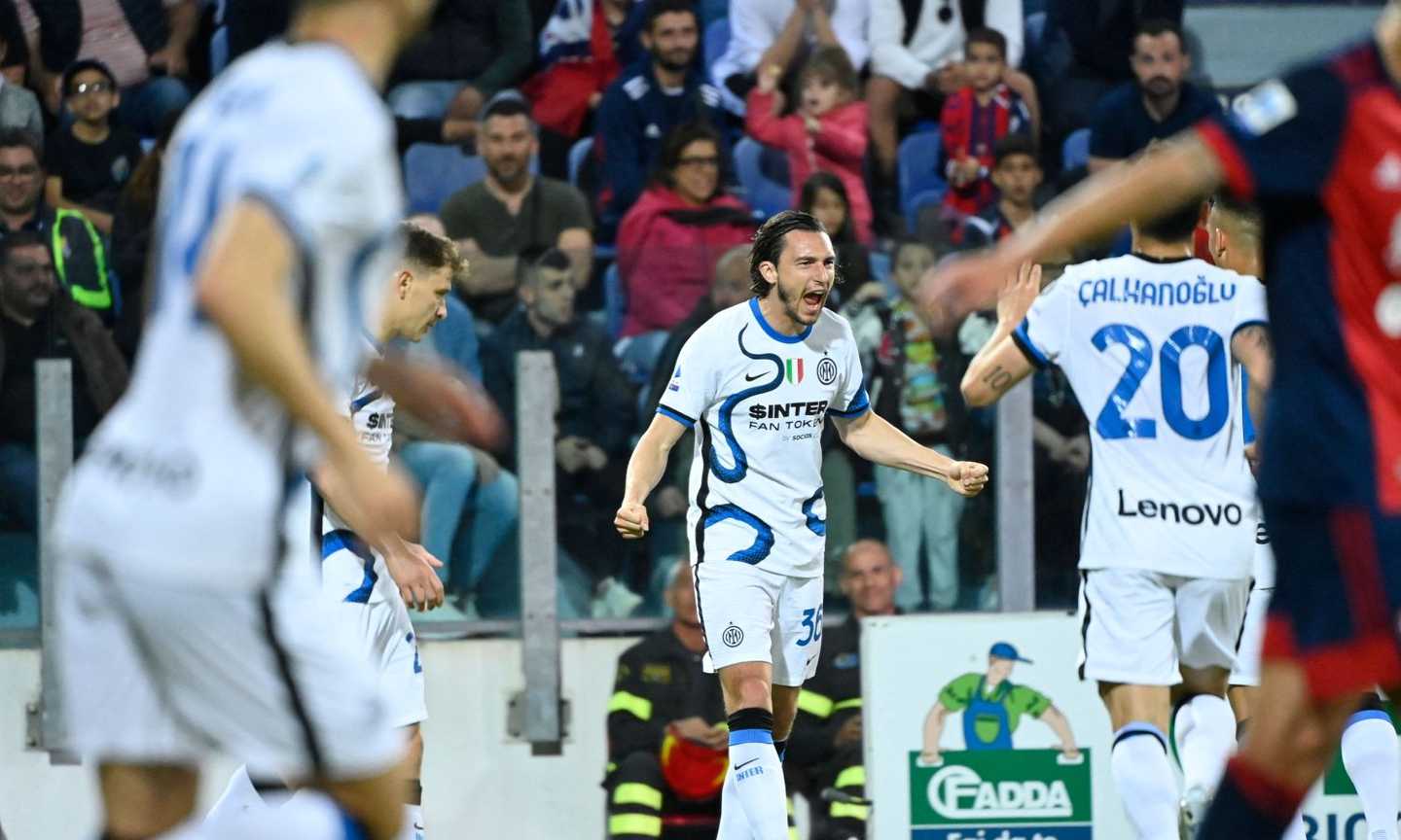 Cagliari-Inter, le pagelle di CM: Lautaro da record, Darmian stacco alla Ronaldo. Joao Pedro stecca