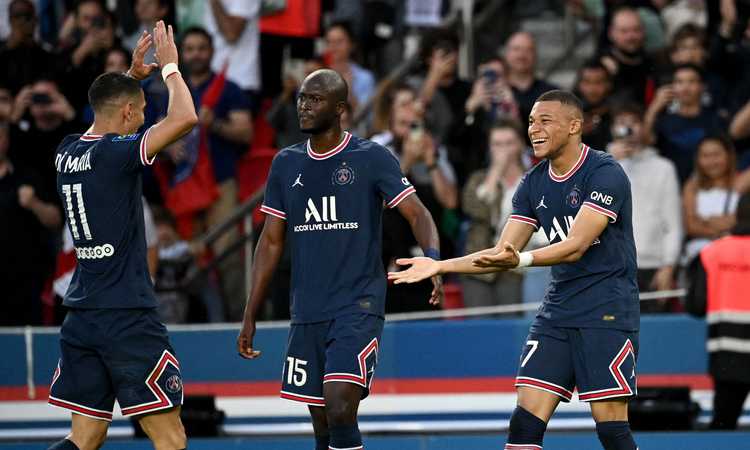 LIVE Ligue 1: ultima giornata, sotto Monaco e Rennes! Doppio Mbappé, vince il PSG, avanti pure il Marsiglia LIVE Ligue 1: ultima giornata, sotto Monaco e Rennes! Doppio Mbappé, vince il PSG, avanti pure il Marsiglia