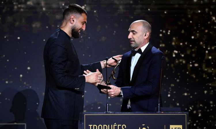 Donnarumma miglior portiere in Ligue 1: 'Al Psg sto bene, mi sento il numero uno' Donnarumma miglior portiere in Ligue 1: 'Al Psg sto bene, mi sento il numero uno'