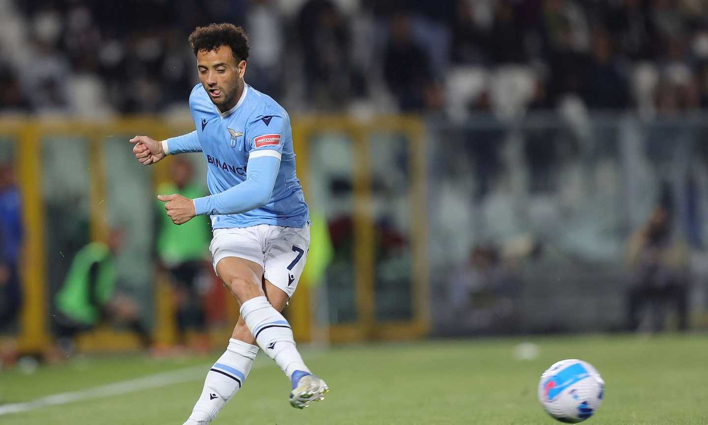 Lazio, Felipe Anderson: 'Giocare da centravanti mi piace, ma so che devo migliorare sotto porta"