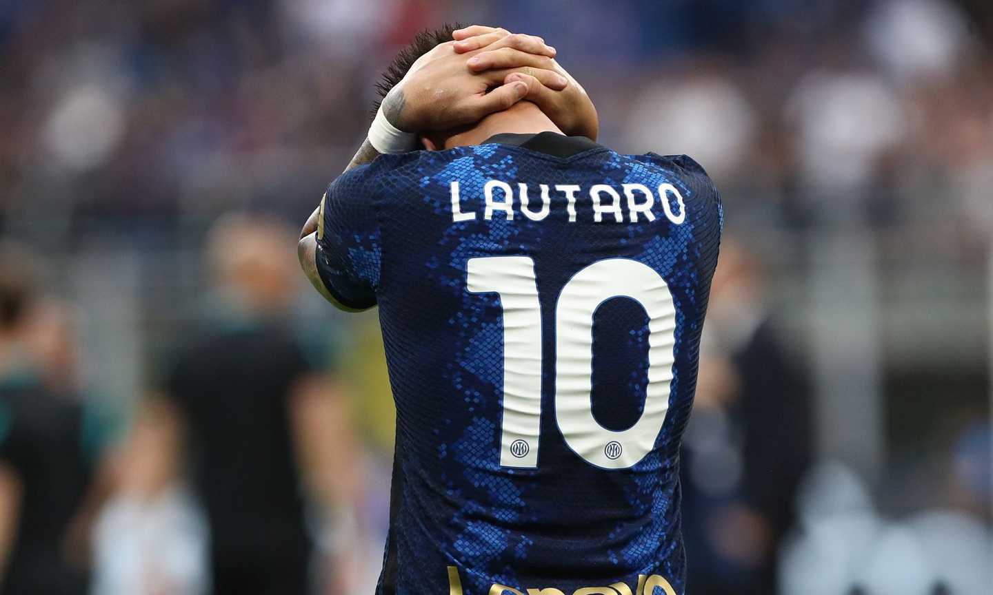 Inter, Lautaro: 'Dispiace per lo scudetto, sono orgoglioso di vestire e difendere questa maglia' FOTO