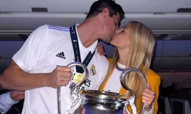 Mishel e Courtois si sposano: 'Festa privata con musica reggaeton' FOTO