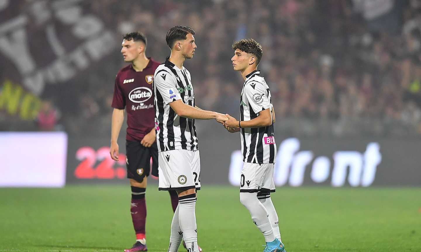 Udinese, esordio per il 2006 Pafundi: soffiato al Chelsea, 'ha il sinistro di Maradona' ed è fra i convocati di Mancini