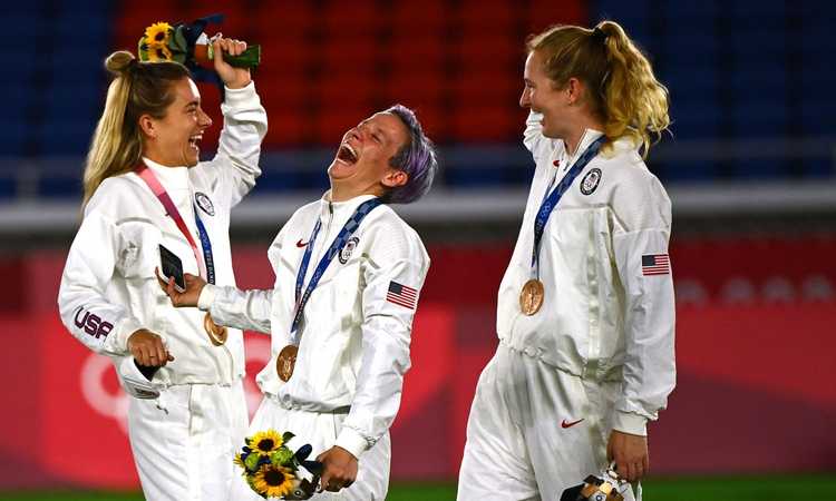 Scelta storica negli Usa: parità salariale fra le donne e gli uomini del calcio