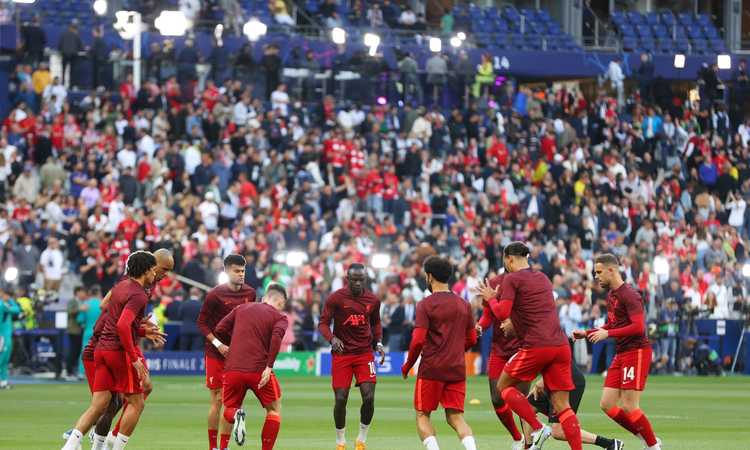 Liverpool Real Madrid, slitta il calcio d'inizio: molti tifosi dei Reds non sono ancora dentro allo stadio Liverpool Real Madrid, slitta il calcio d'inizio: molti tifosi dei Reds non sono ancora dentro allo stadio