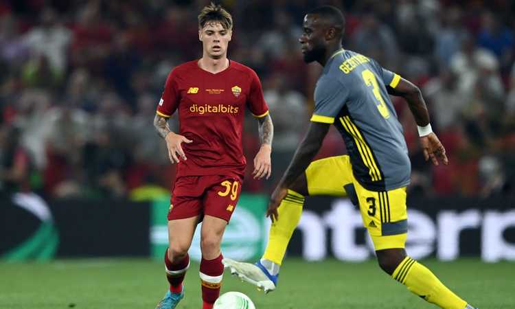 Roma, Zalewski: 'Dalla chance che mi ha dato Mourinho al nuovo ruolo. Ho realizzato un sogno'