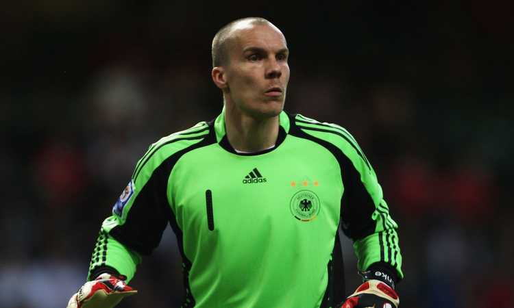 L'ultimo tuffo di Robert Enke, con la piccola Lara nel cuore